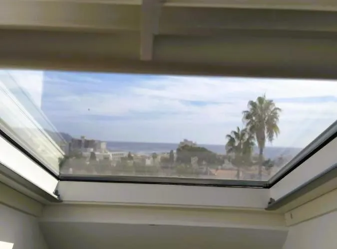 Paraiso De *
